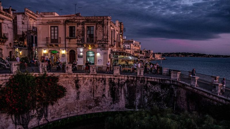 Fuente de Aretusa Siracusa Italia (2)