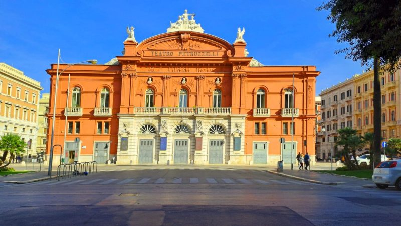 Petruzzelli theater bari italia