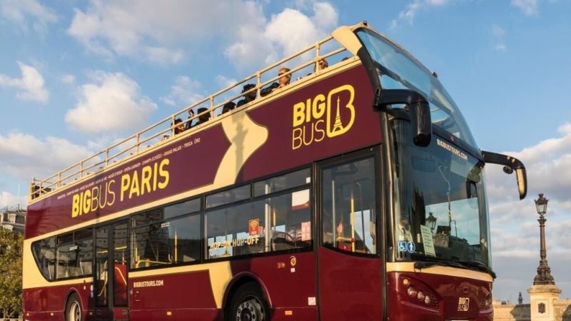 bus turistico hop on hop off paris
